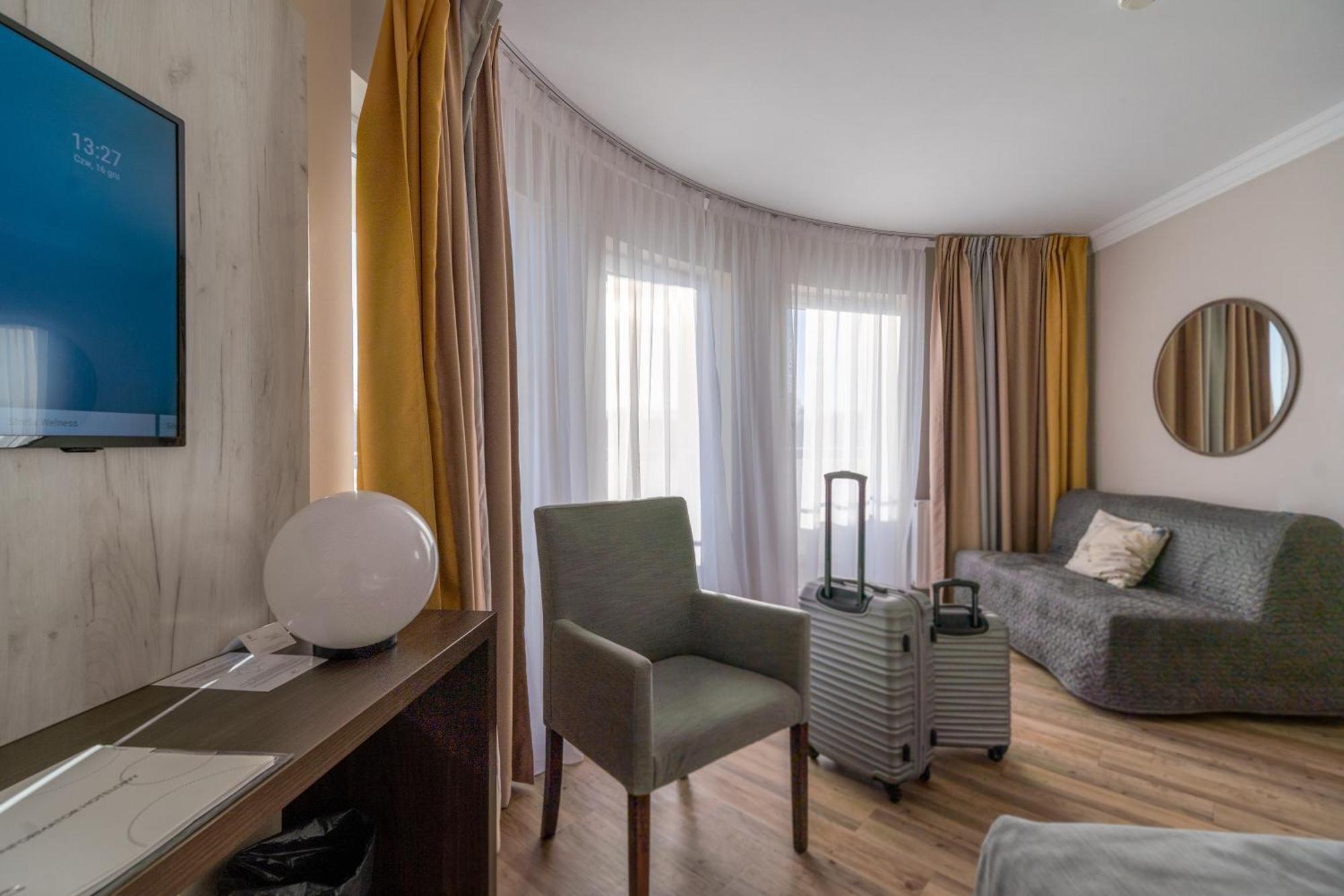 Hotel & Spa Trzy Wyspy Świnoujście Exterior foto